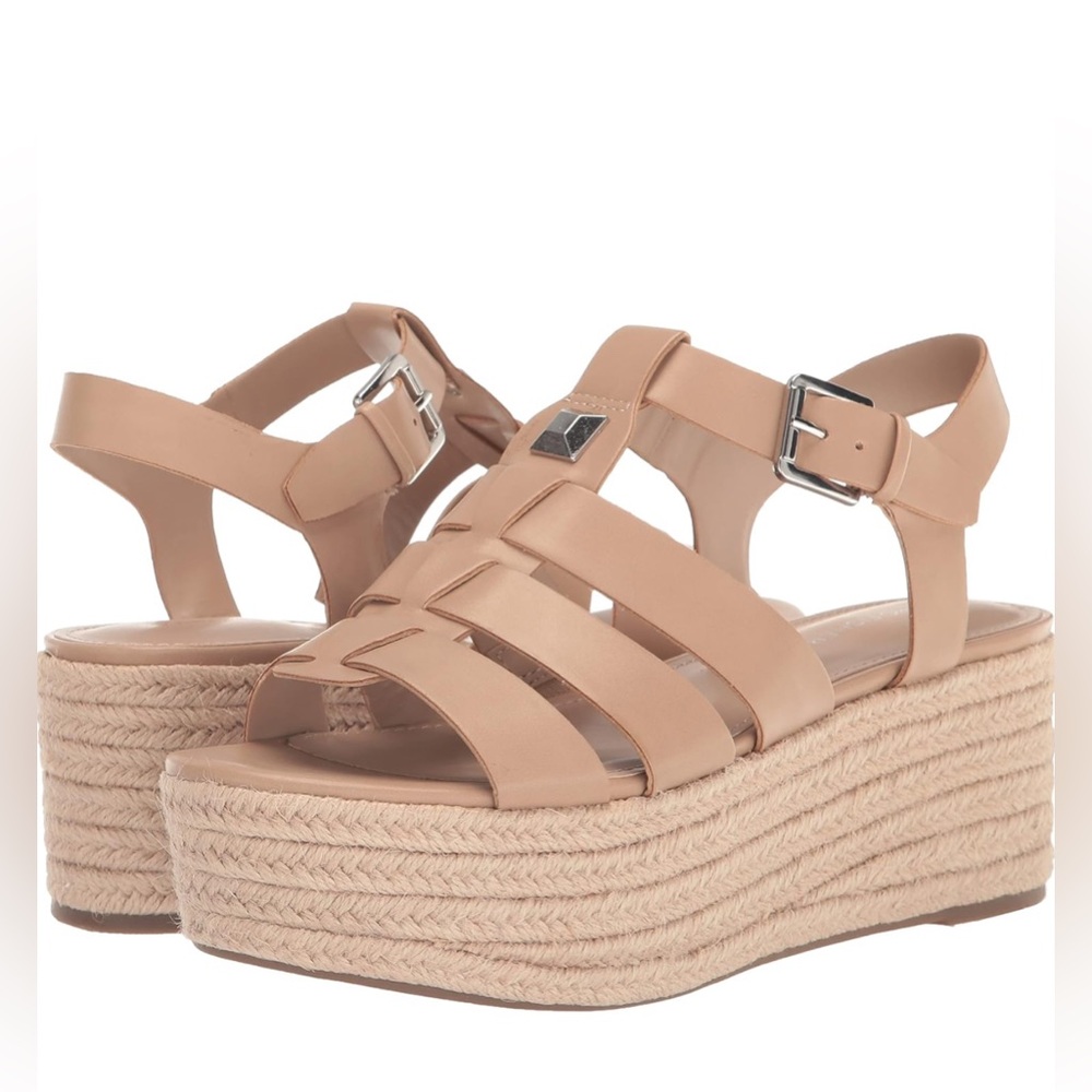 Marc Fisher wedges Sandal-size 9-1/2 M